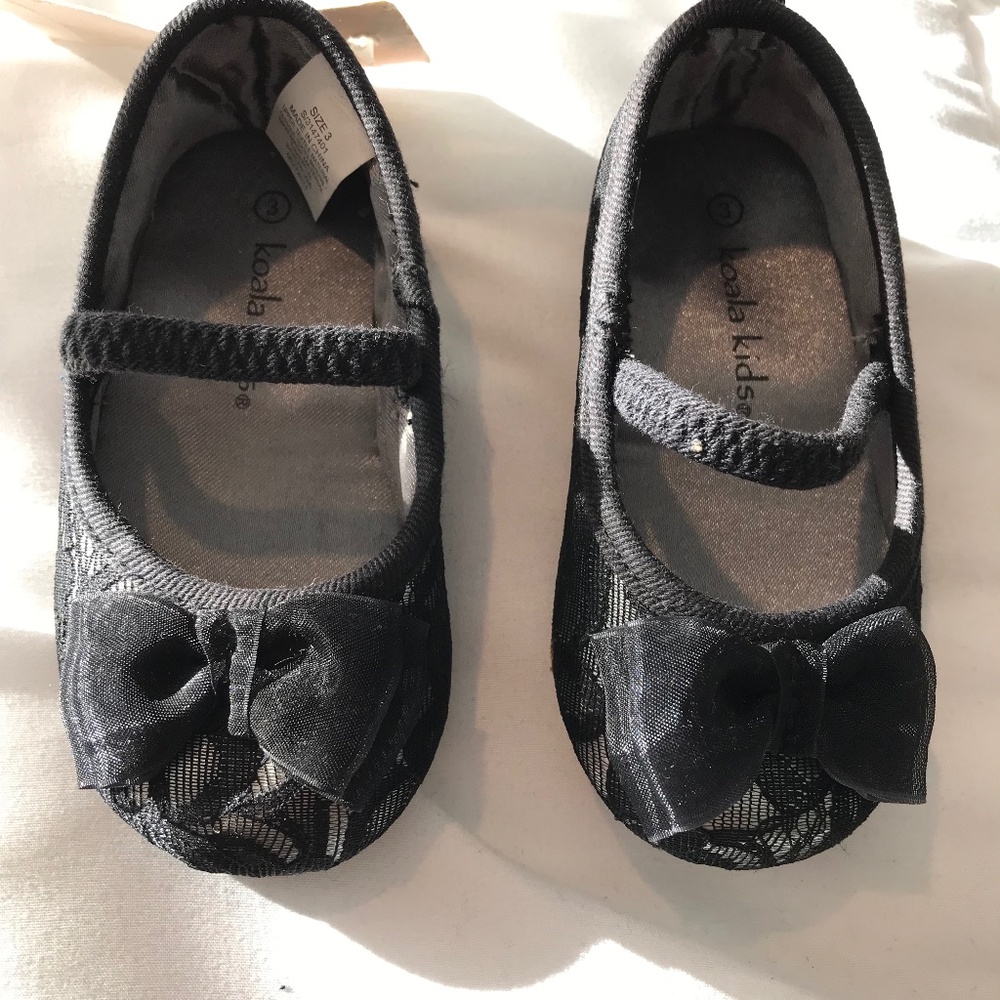 Baby lace shoes